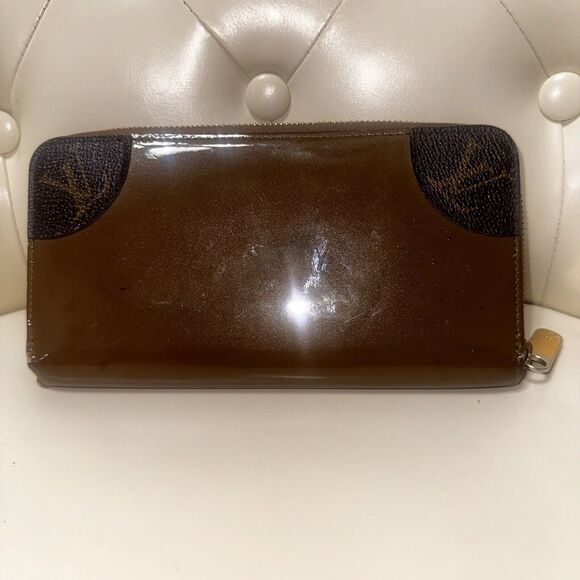 LOUIS VUITTON Monogram Zippy Venice Long Wallet Khaki Vernis Authentic - Picture 7 of 16